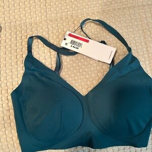 Calvin Klein Women’s Triangle Convertible Bra Strap size XS- dark teal